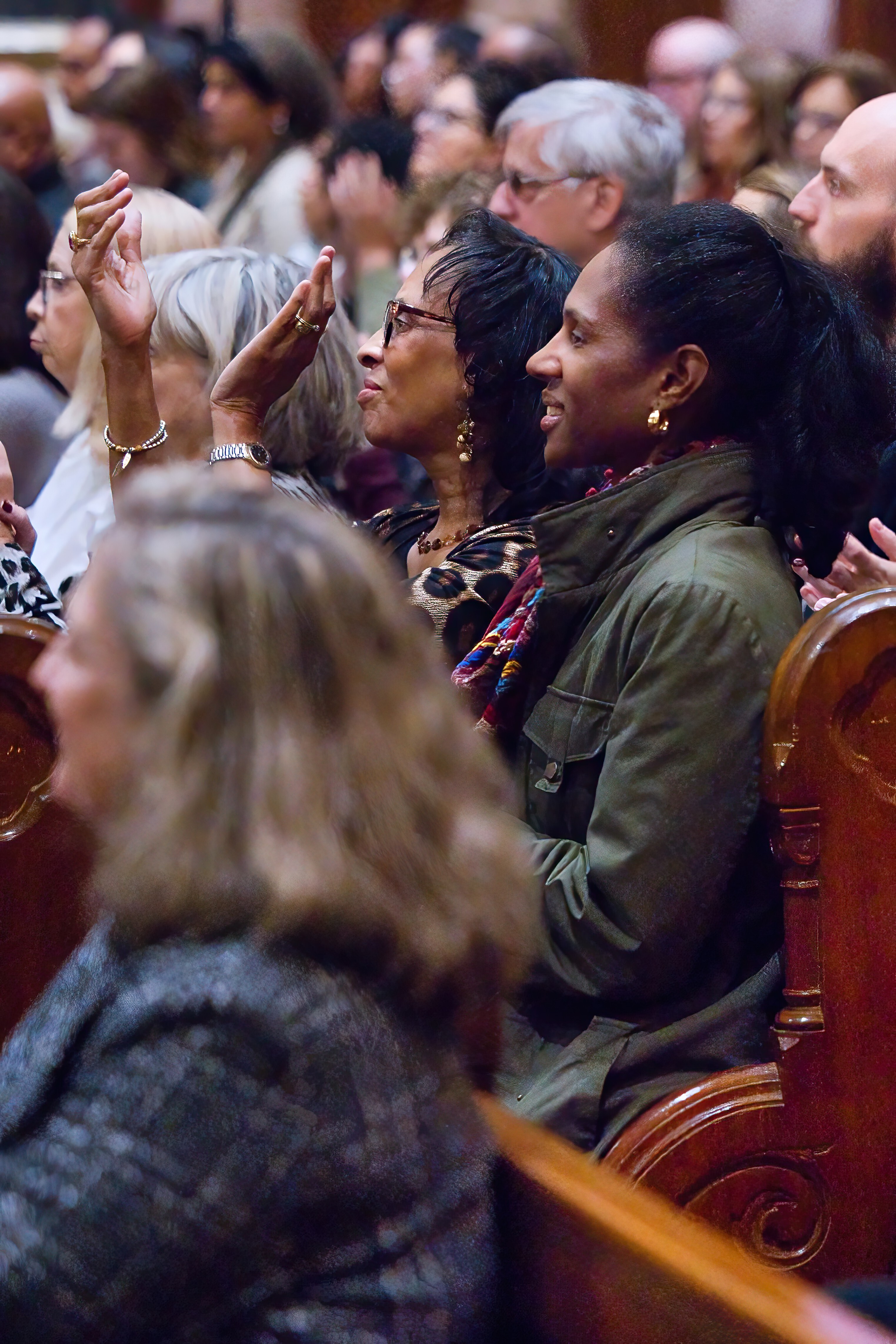 Audience applause for BSO concert at Boston's Basilica