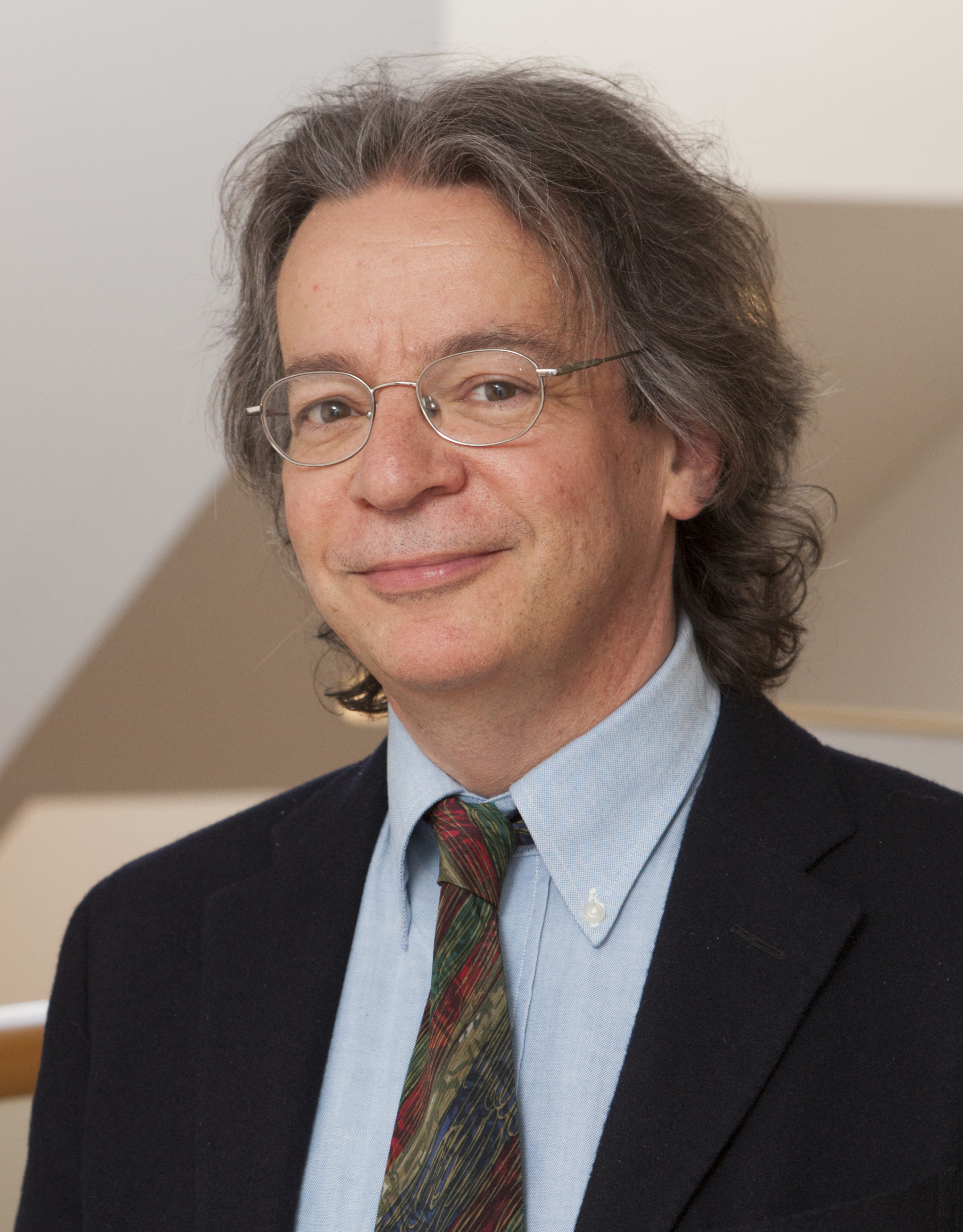 Scott Burnham headshot