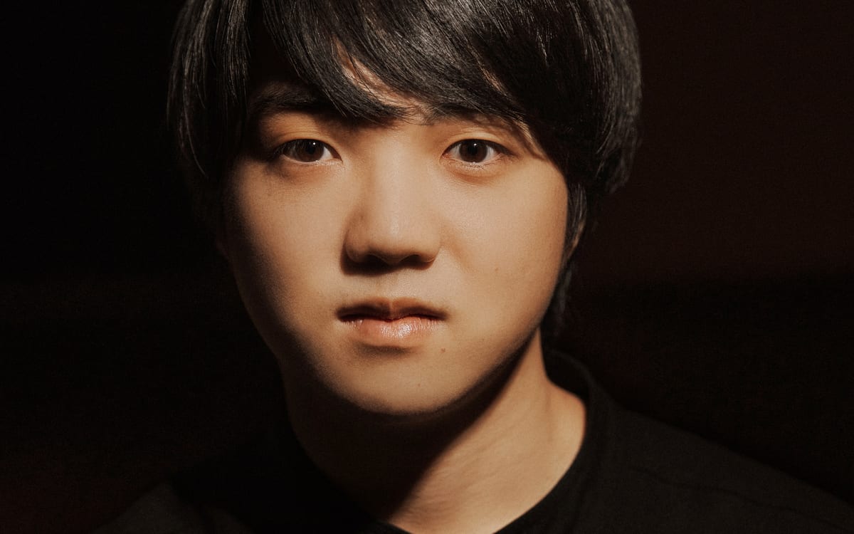 Mozart Piano Concerto No. 21 with Mao Fujita