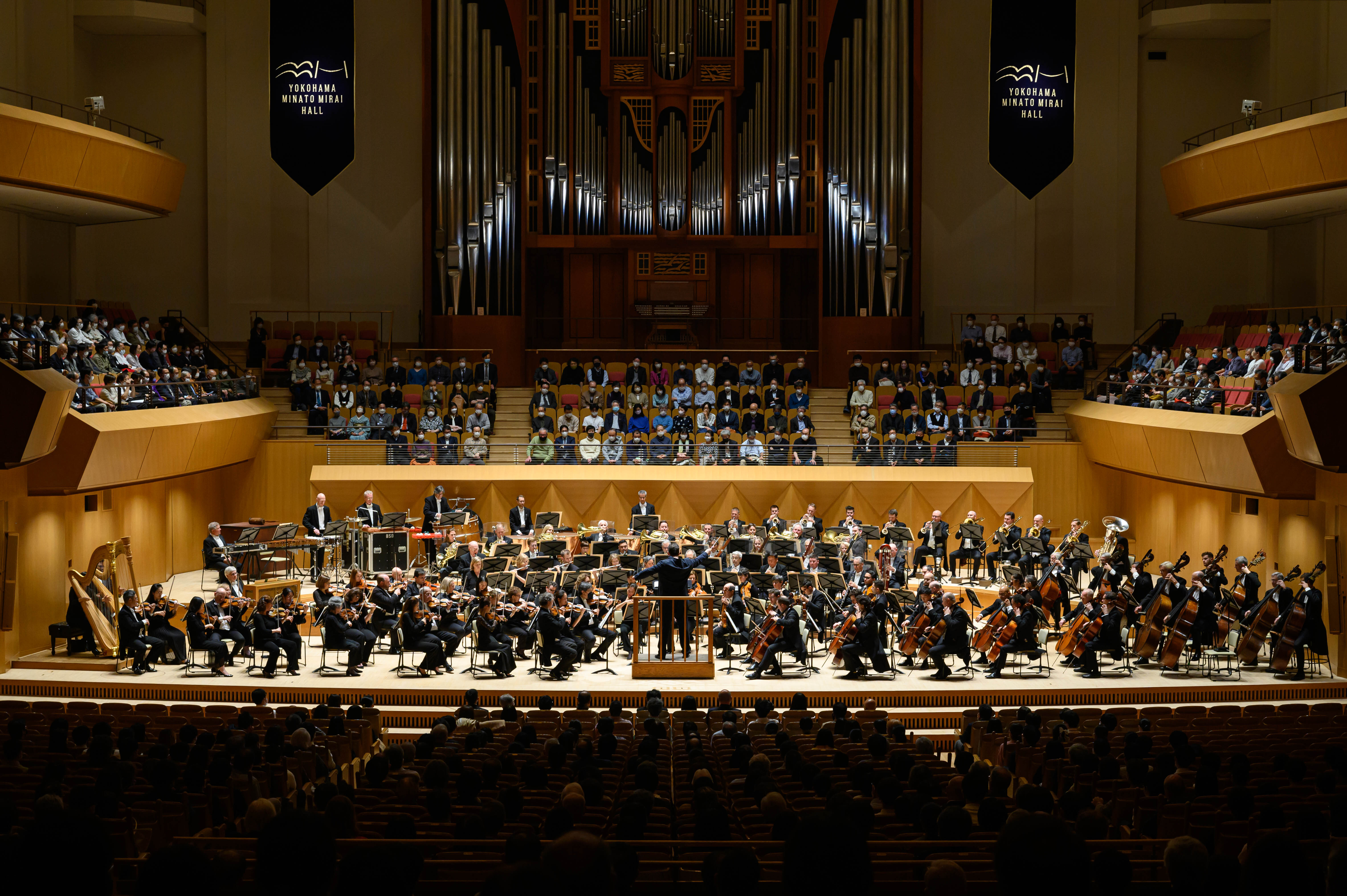 Andris Nelsons conducts the BSO on tour in Yokohama, Japan on November 9, 2022