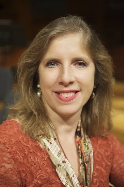 Elizabeth Seitz headshot