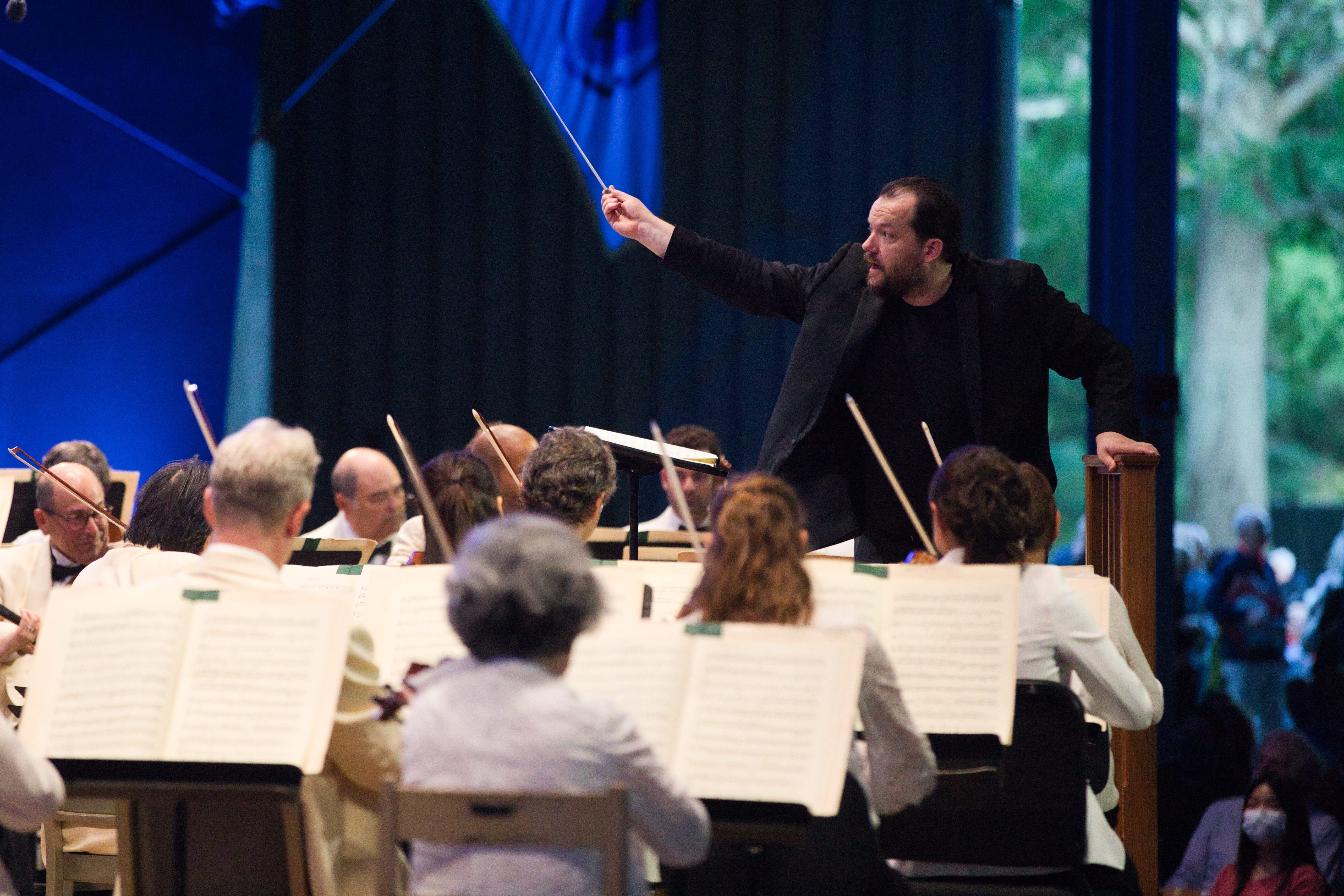 Andris Nelsons conducting the Boston Symphony Orchestra at Tanglewood