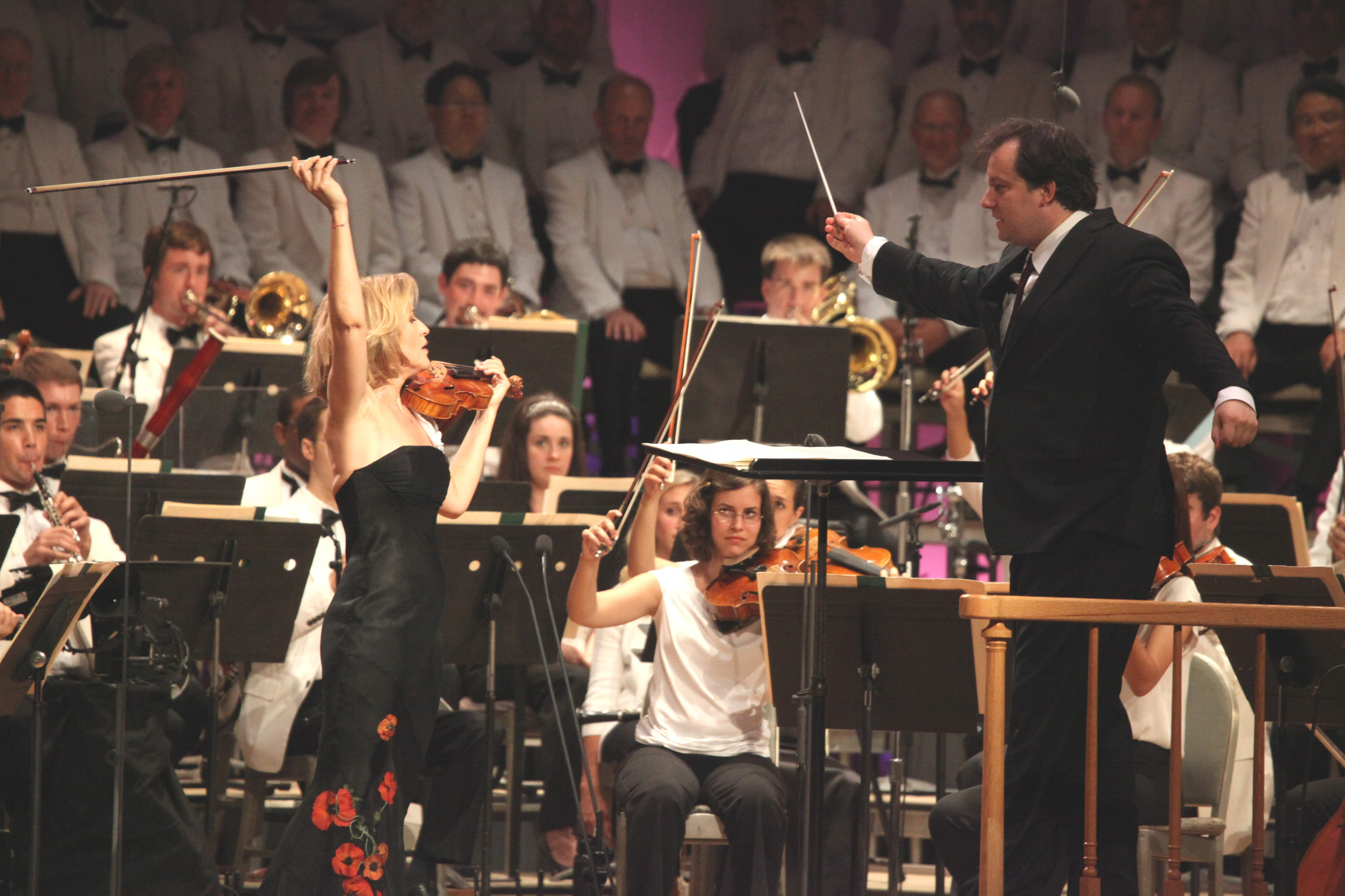Andris Nelsons leading the Tanglewood Music Center Orchestra and Anne Sophie Mutter at the Tanglewood 75 Gala Concert on July 14th, 2012