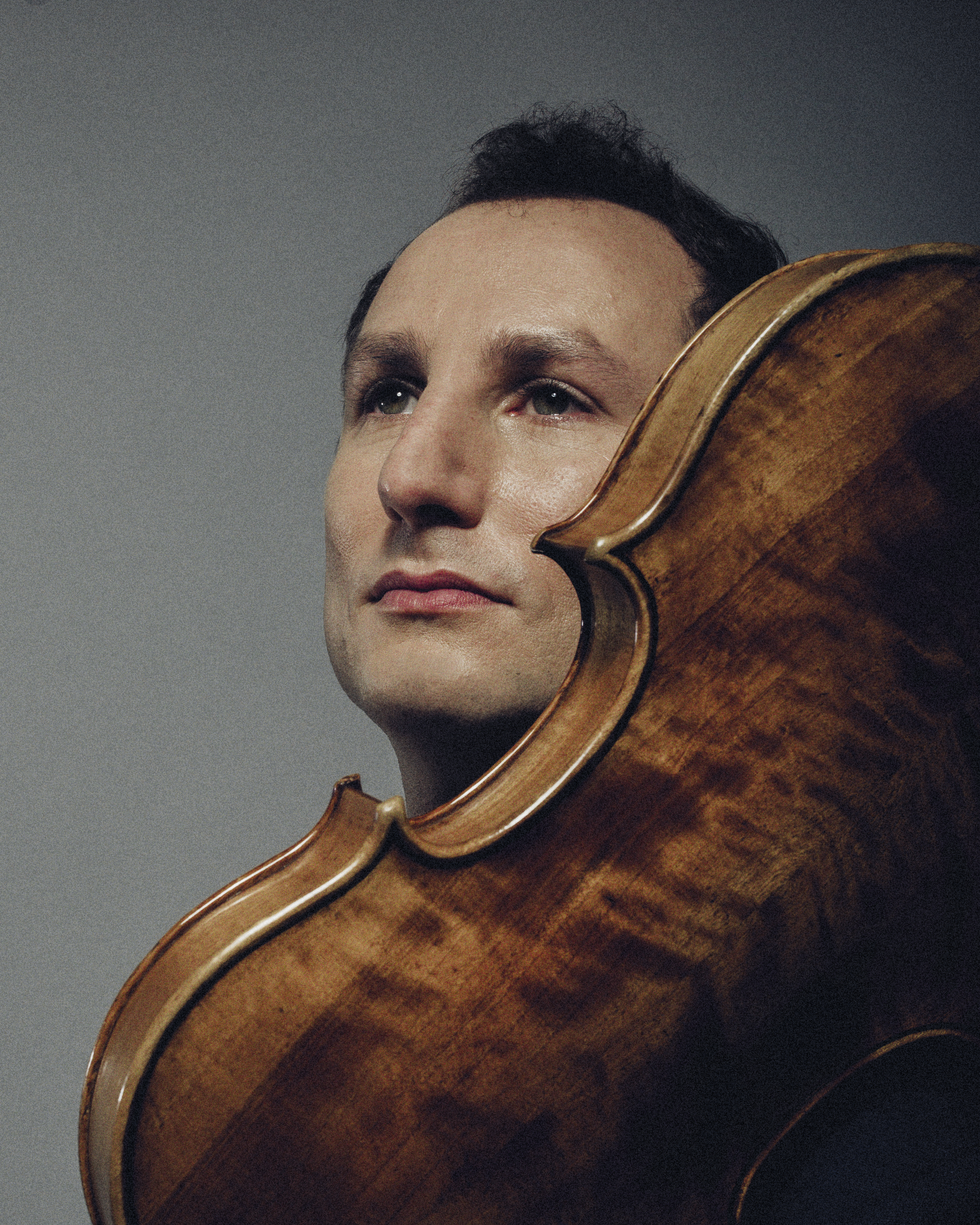 Antoine Tamestit headshot