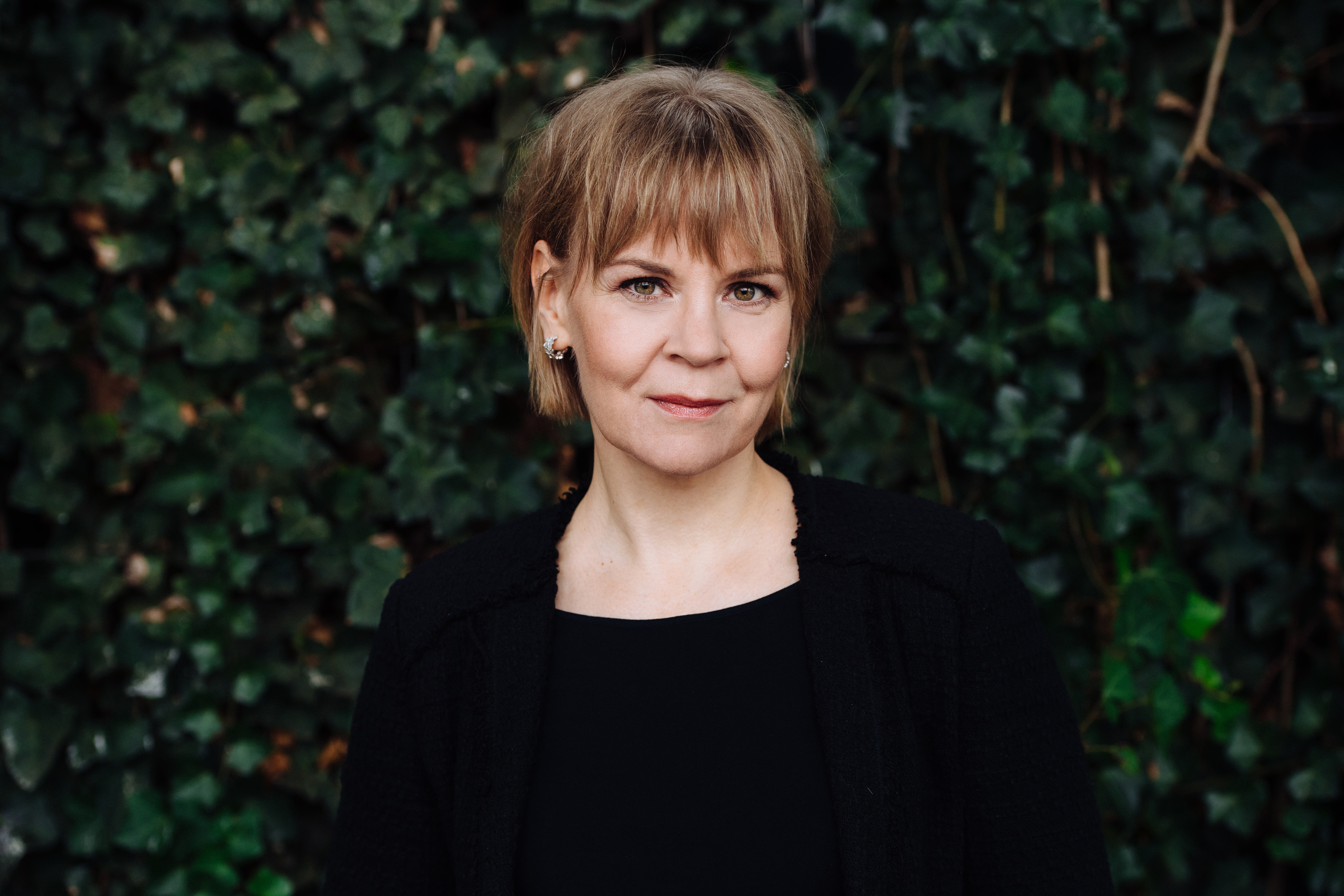 Susanna Mälkki headshot