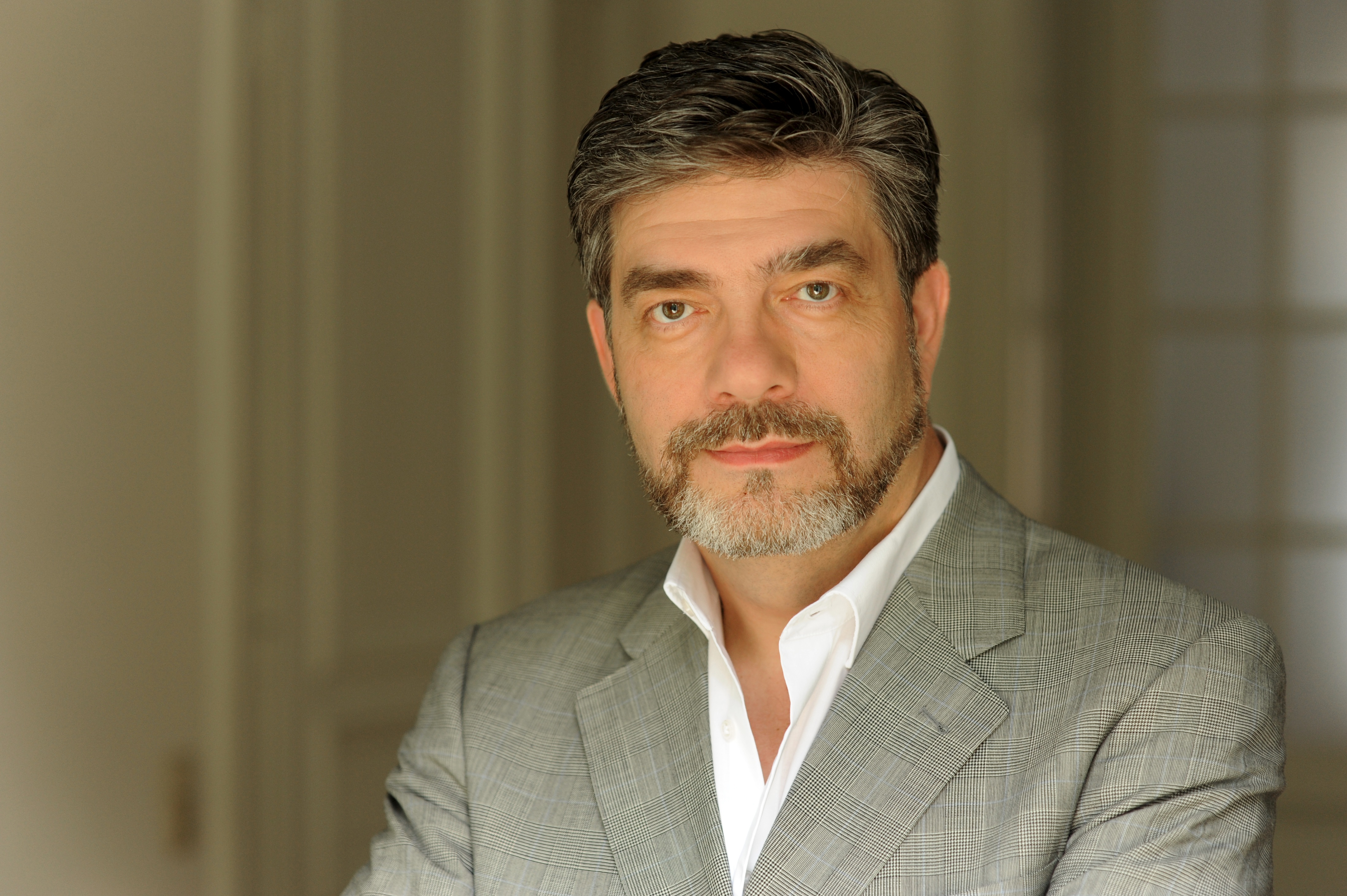 Franz-Josef Selig headshot