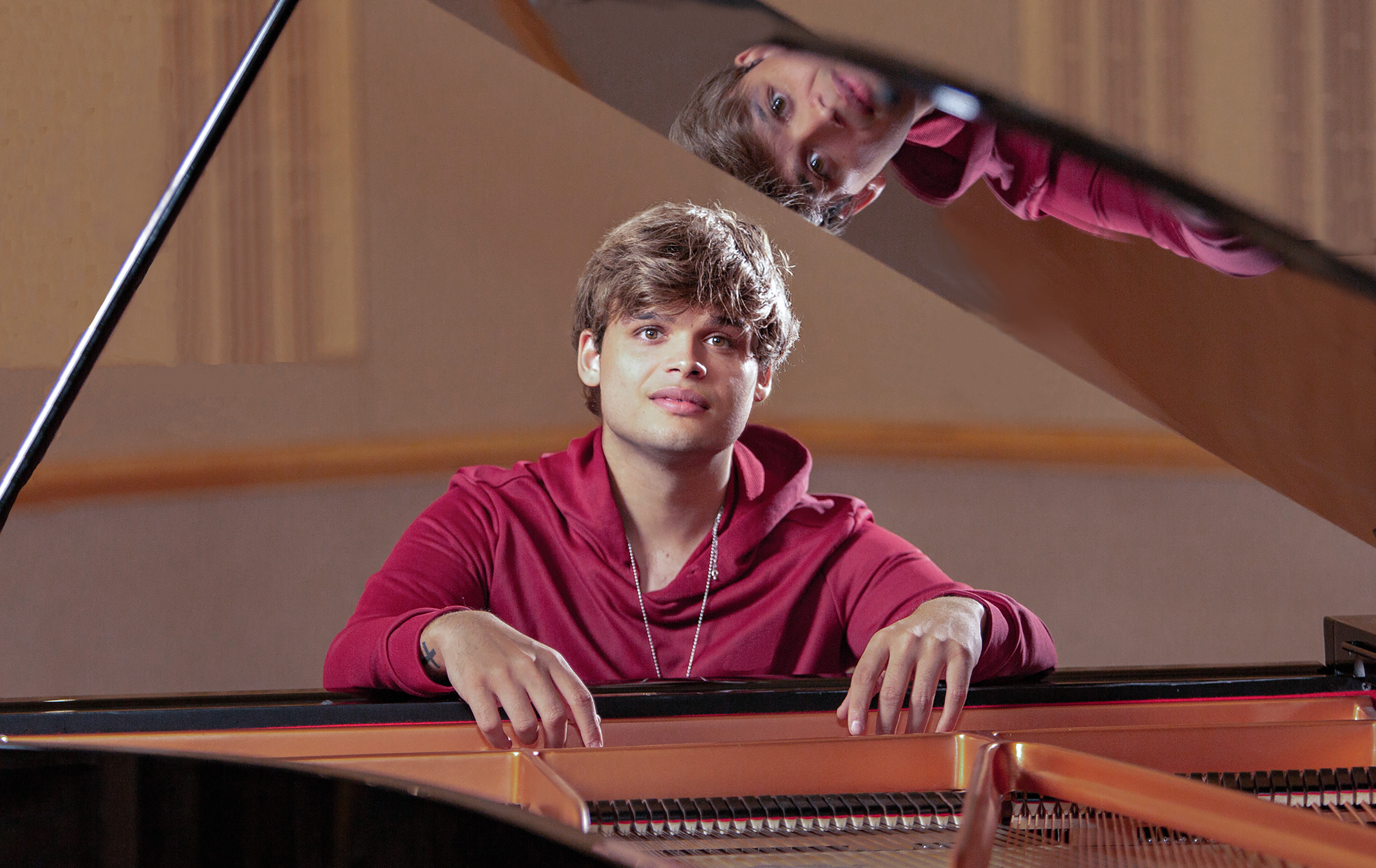 Jesus Molina headshot