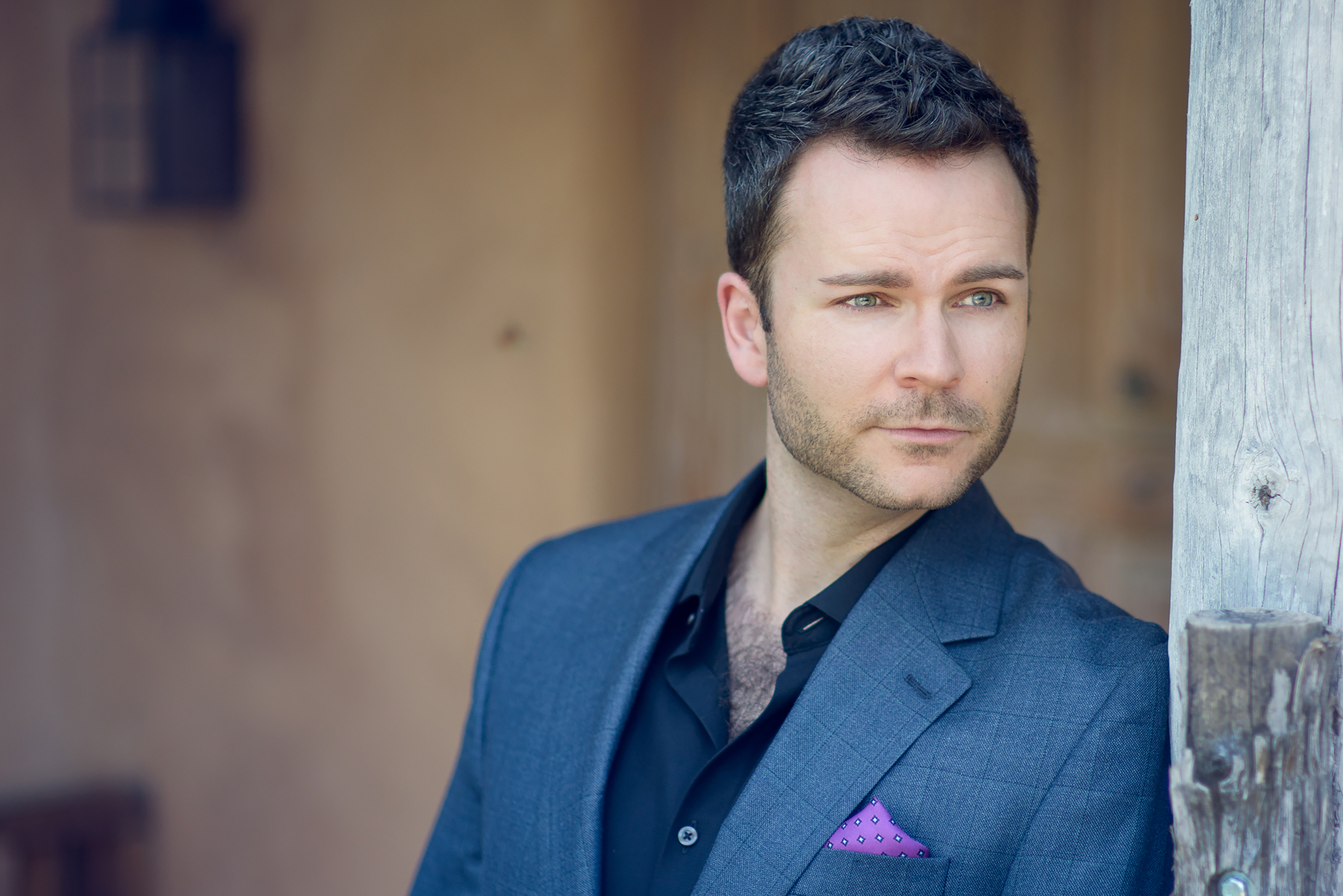 Joshua Hopkins headshot