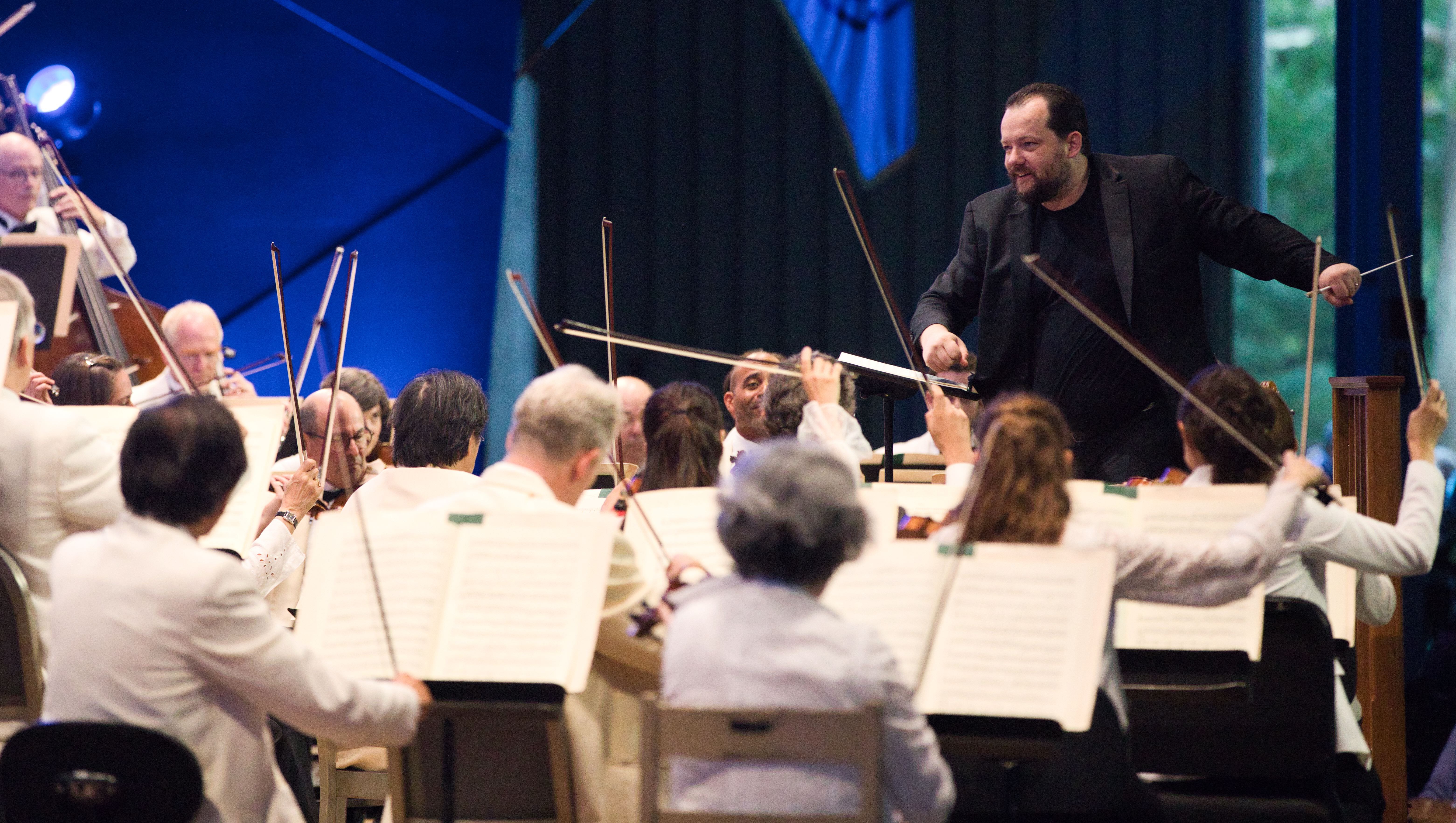 Andris Nelsons conducting in the Shed at Tanglewood