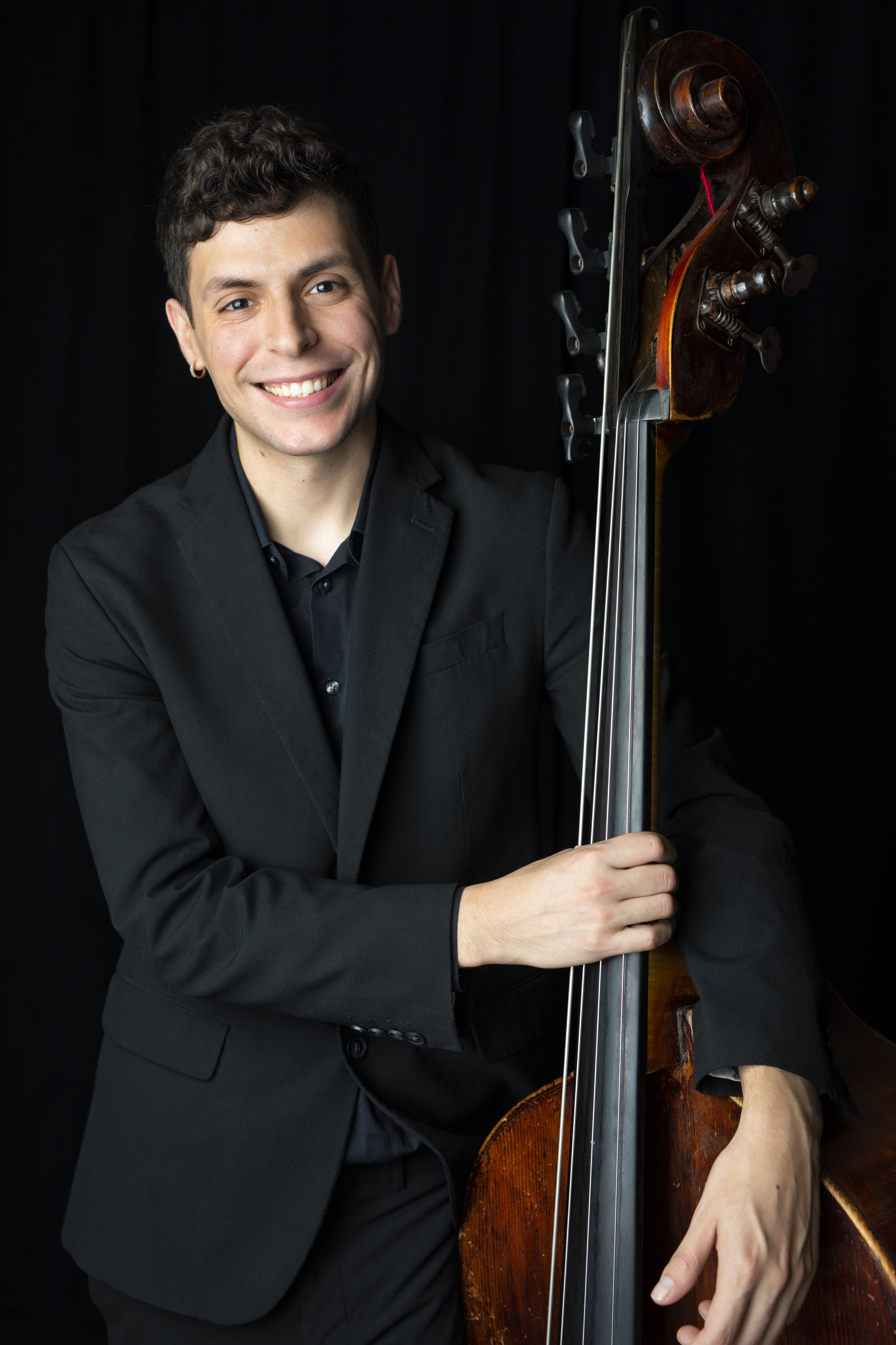 Andres Vela official 22-23 portrait