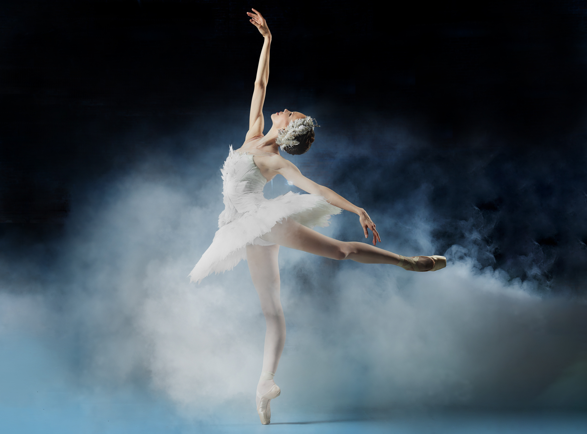 Boston ballet dancer in Swan Lake