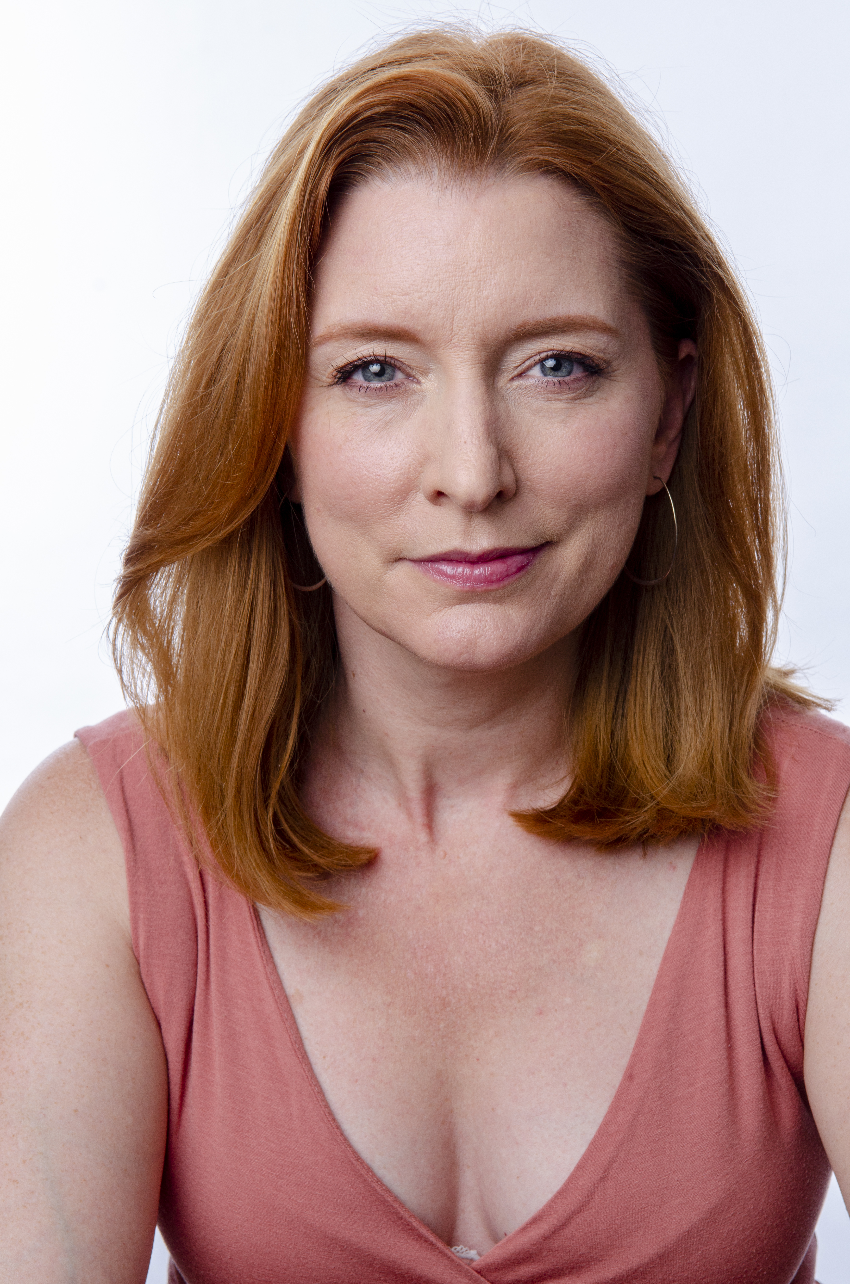 Caroline Lawton headshot