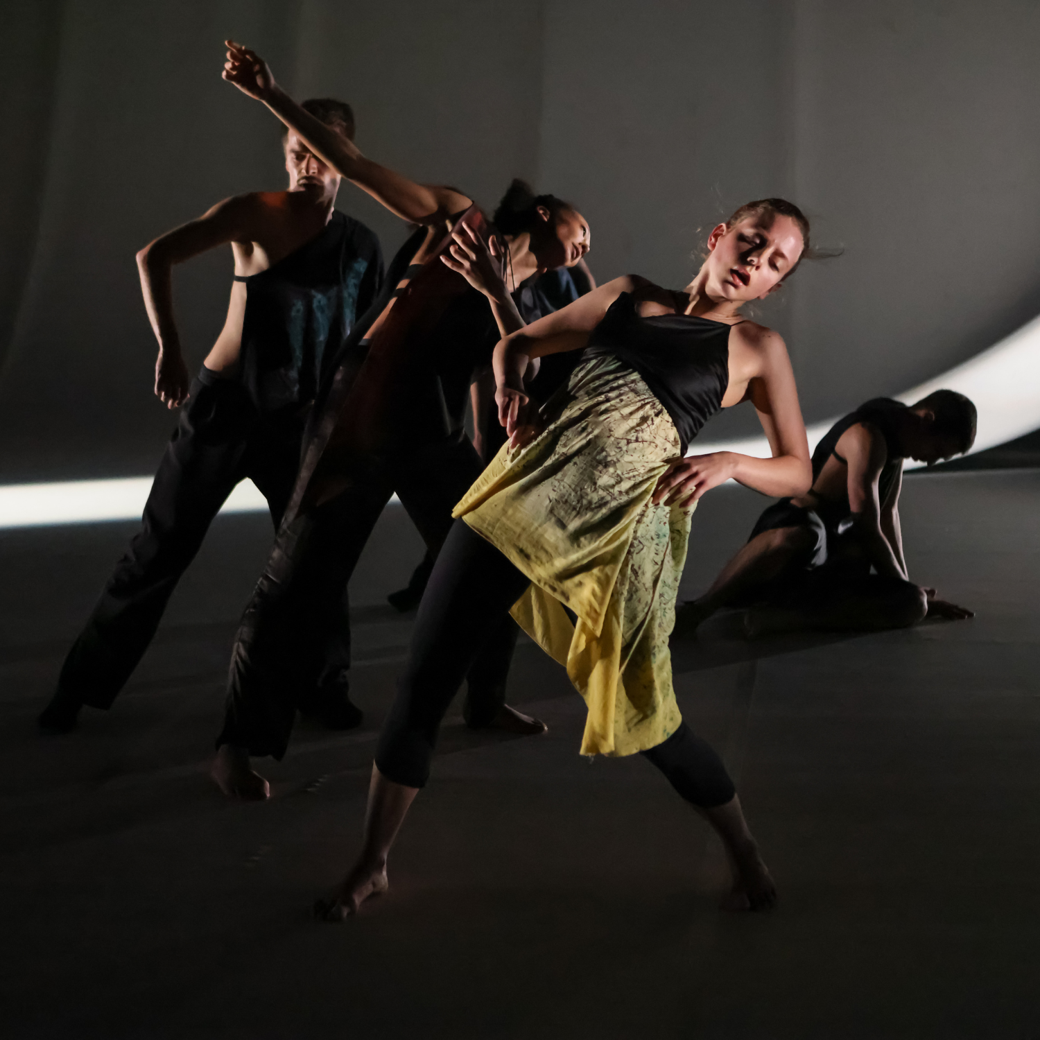 Elisabeth Schilling's "Hear Eyes Move. dances with Ligeti"