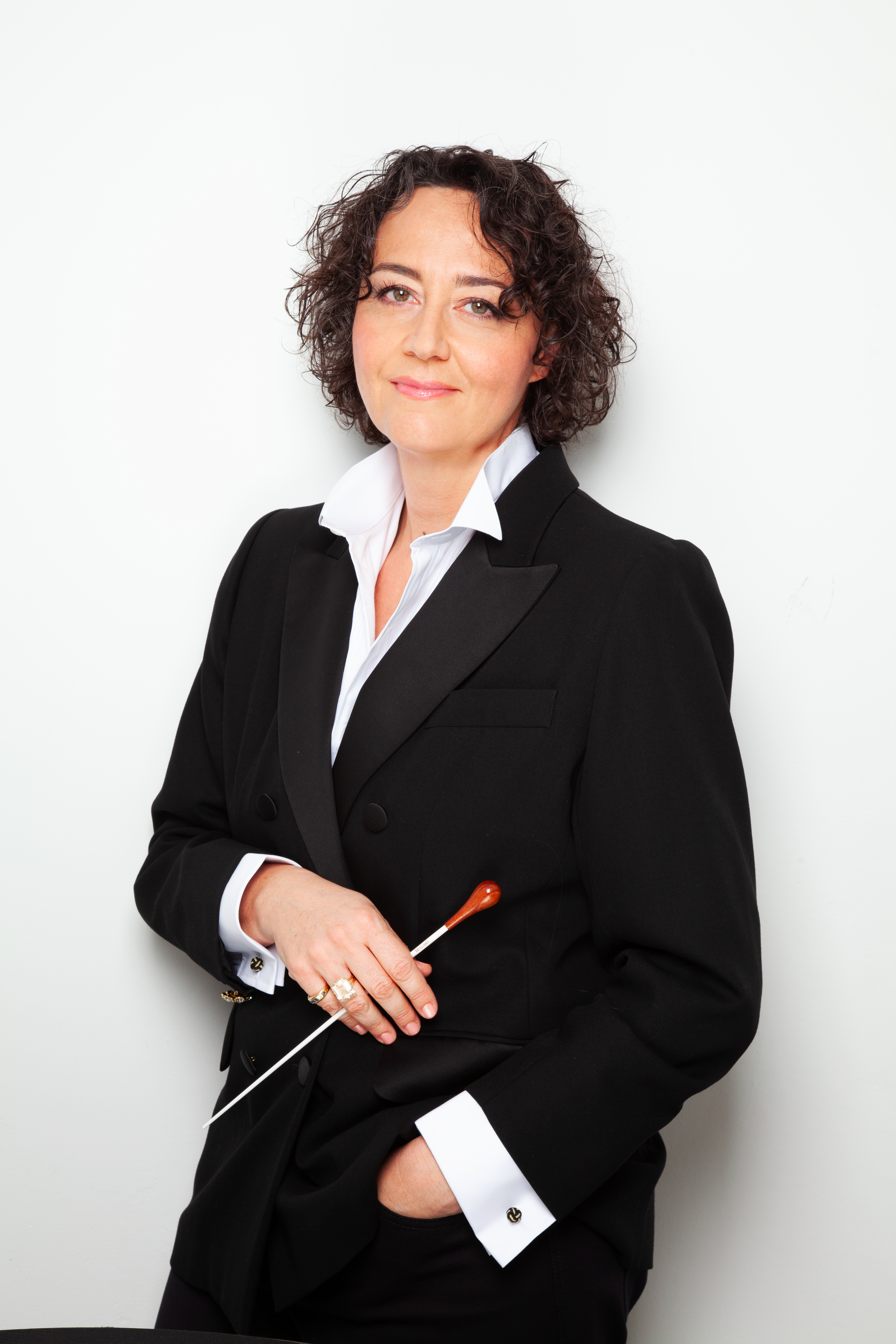 Nathalie Stutzmann headshot