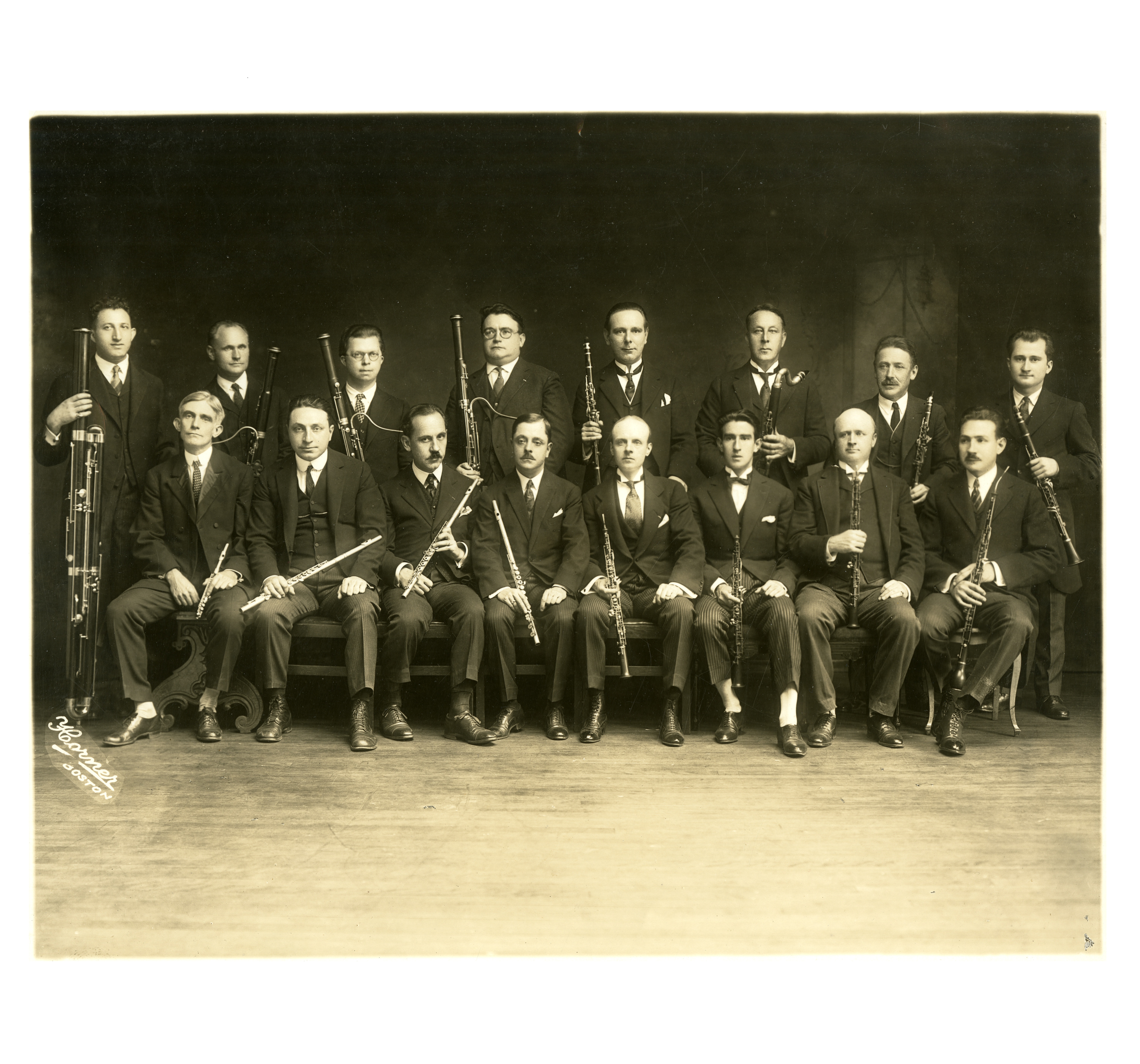 BSO Woodwind choir, 1925-1926 Season: two rows of musicians holding instruments