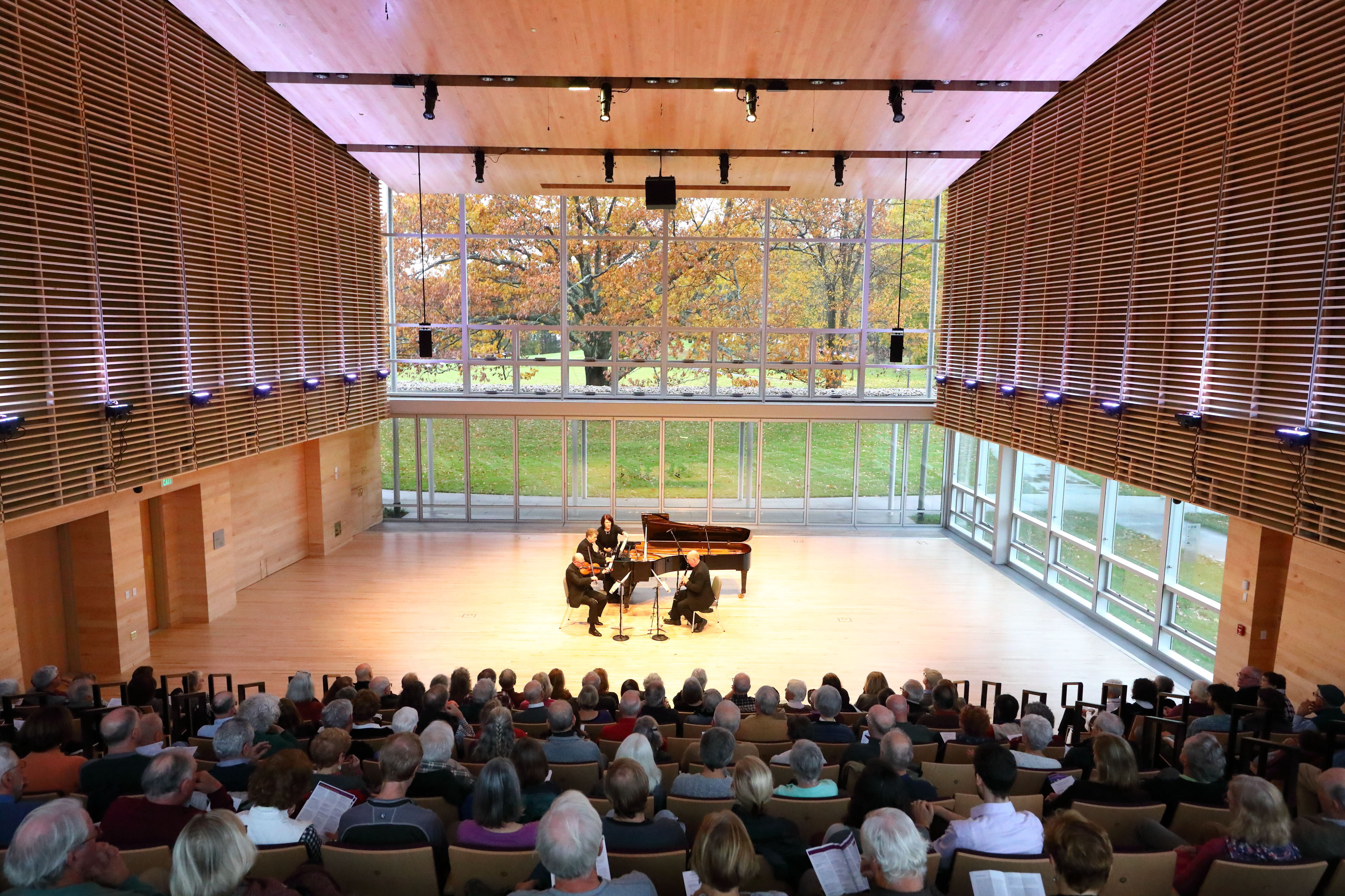 BSO violist Michael Zaretsky pianist Randall Hodgkinson and BSO associate principal clarinetist Thomas Martin Hilary Scott