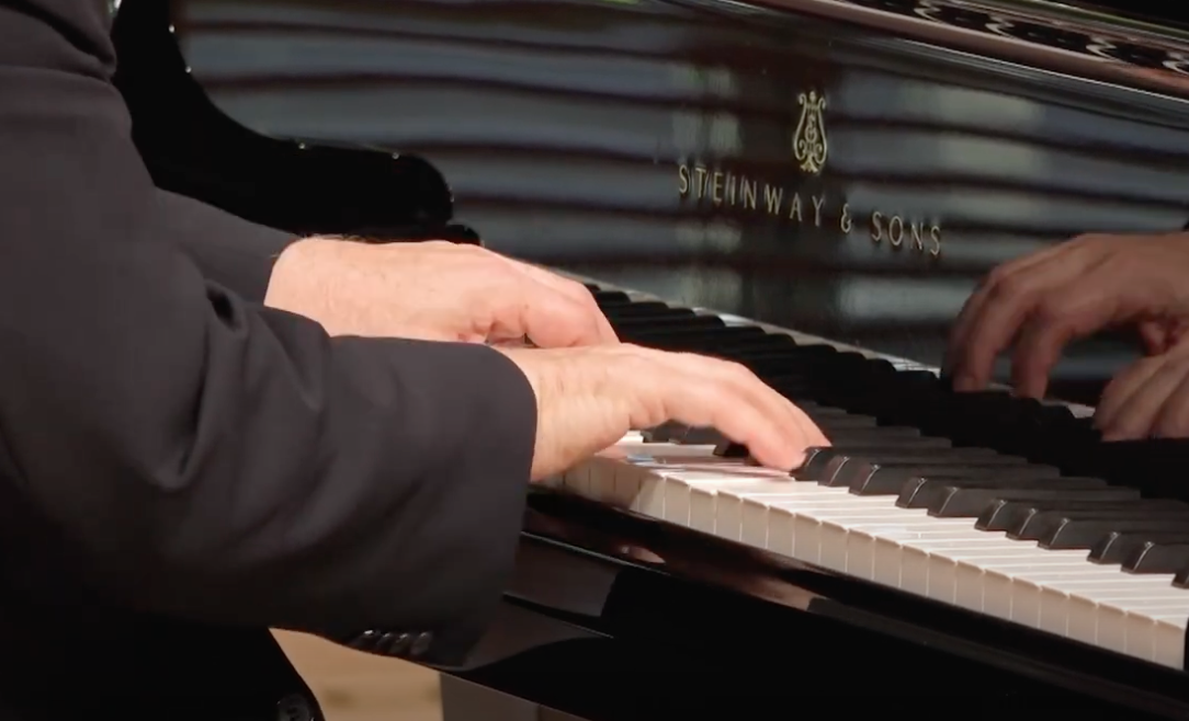 Fur Elise Screenshot Emmanuel Ax's hands