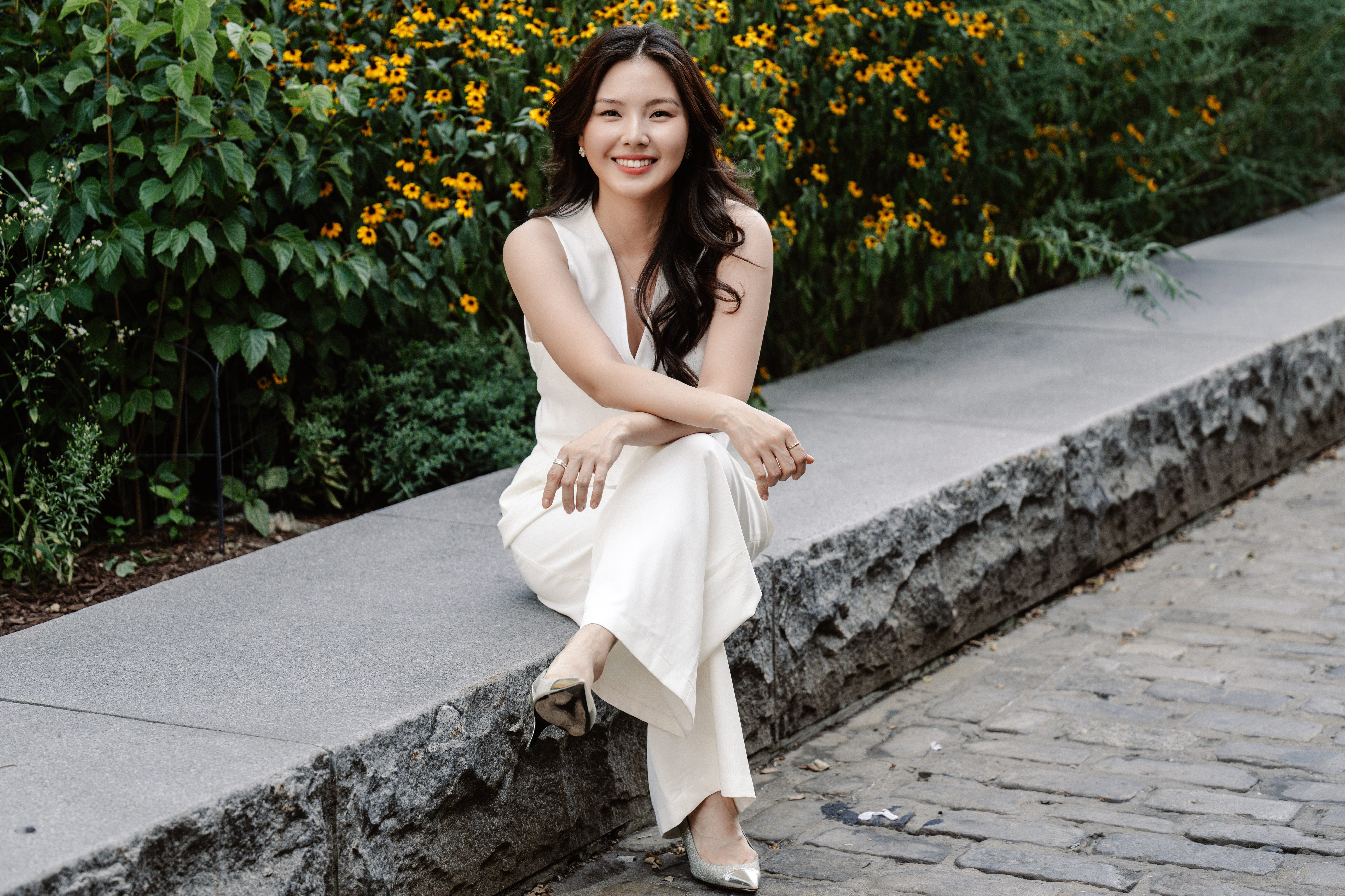 Song Hee Lee