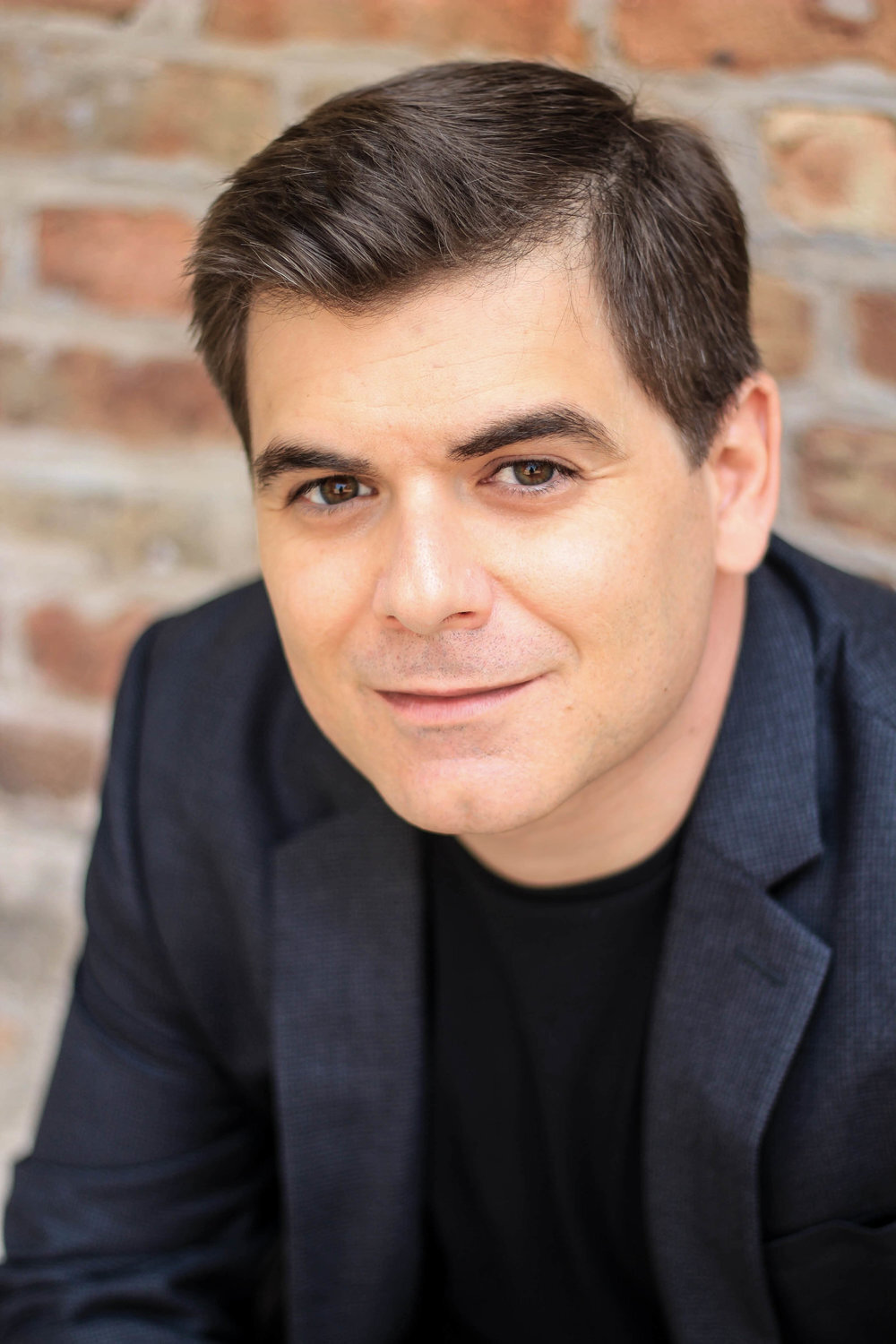 Javier Arrebola headshot