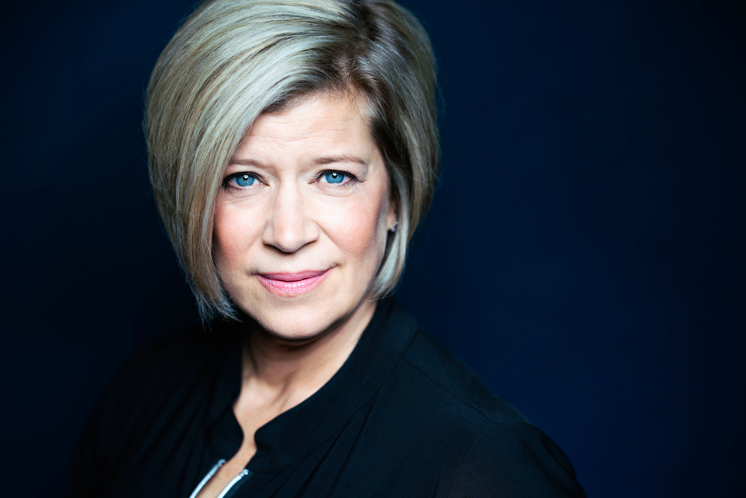 Karen Kamensek headshot