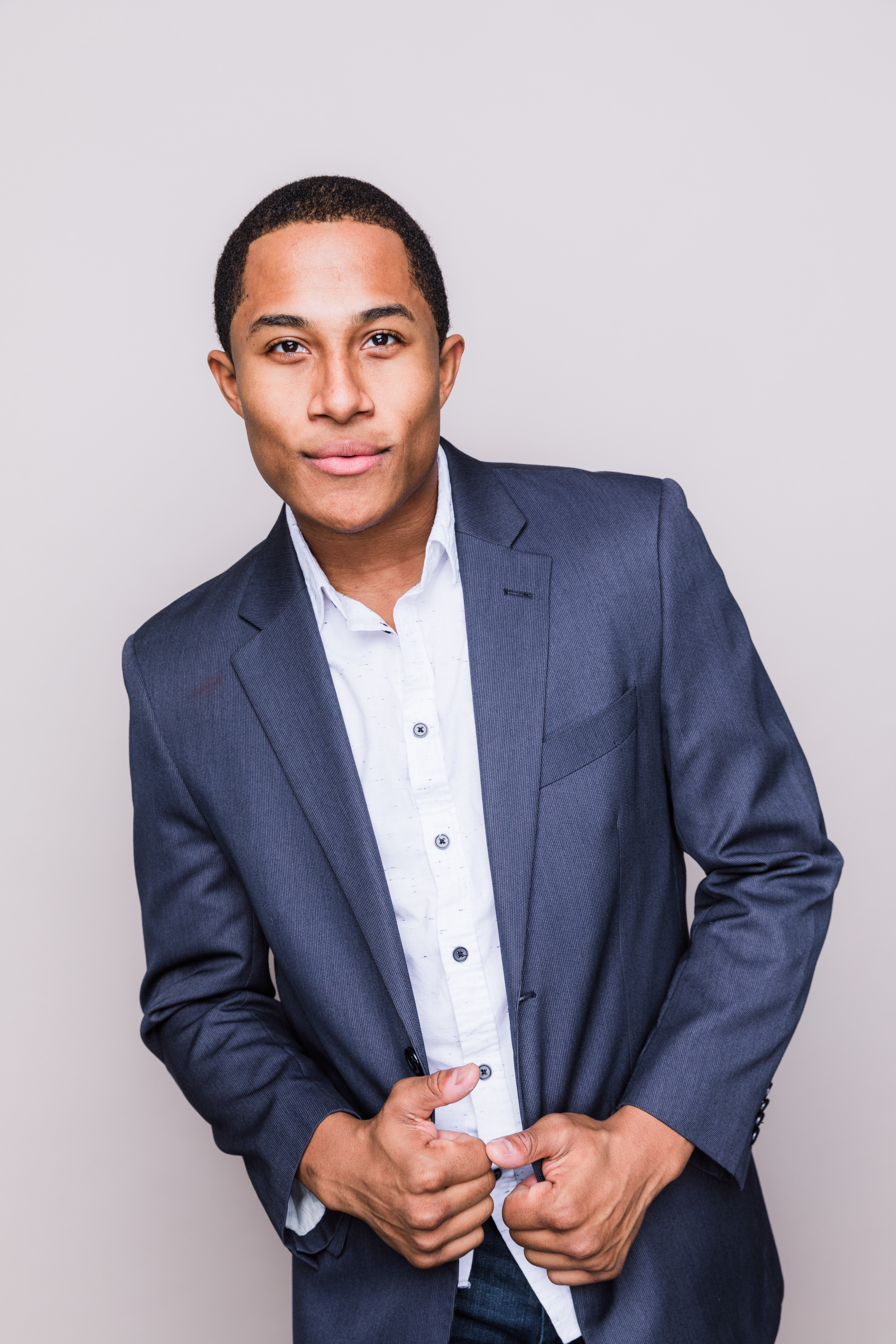 Daniel Yearwood headshot